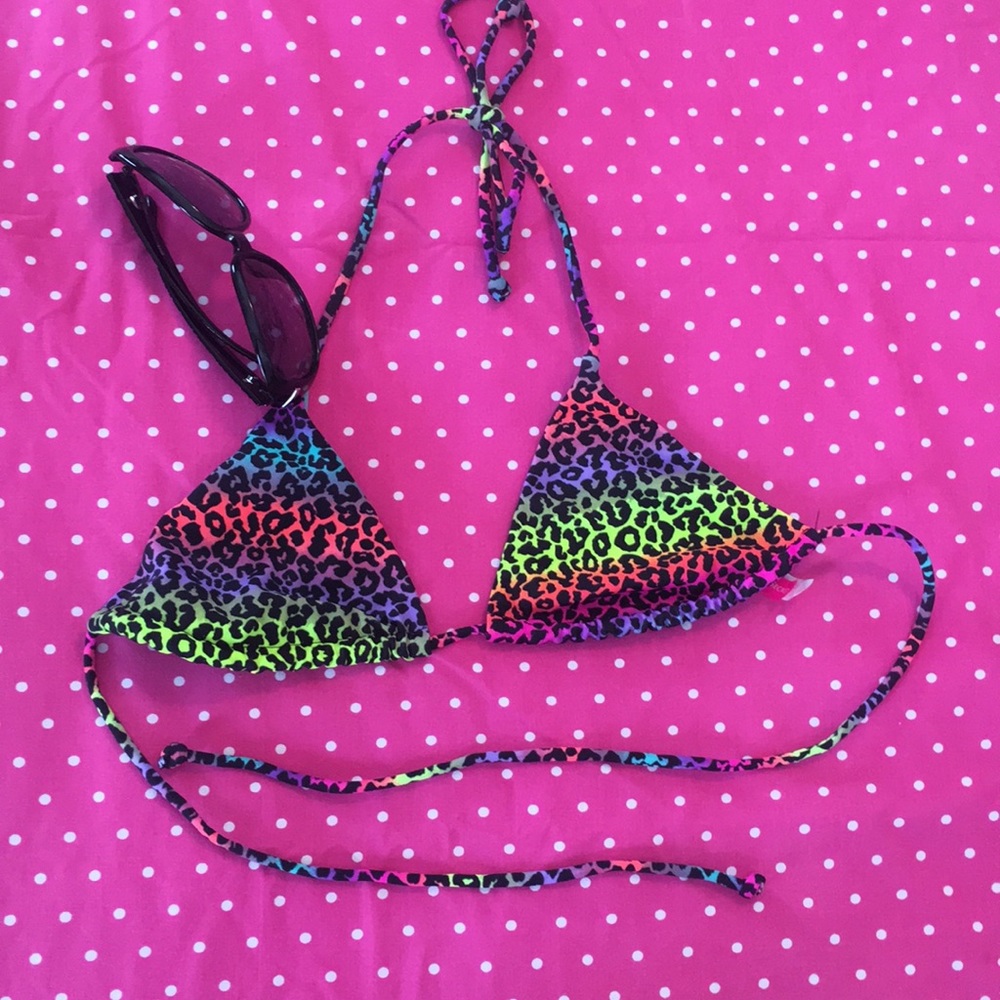 SOLD! 👙 VS Colorful Bikini Top!